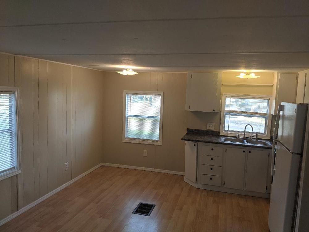 River Highlands Mobile Home Park: 6811 Rochelle Ave, New Port Richey, FL 34655